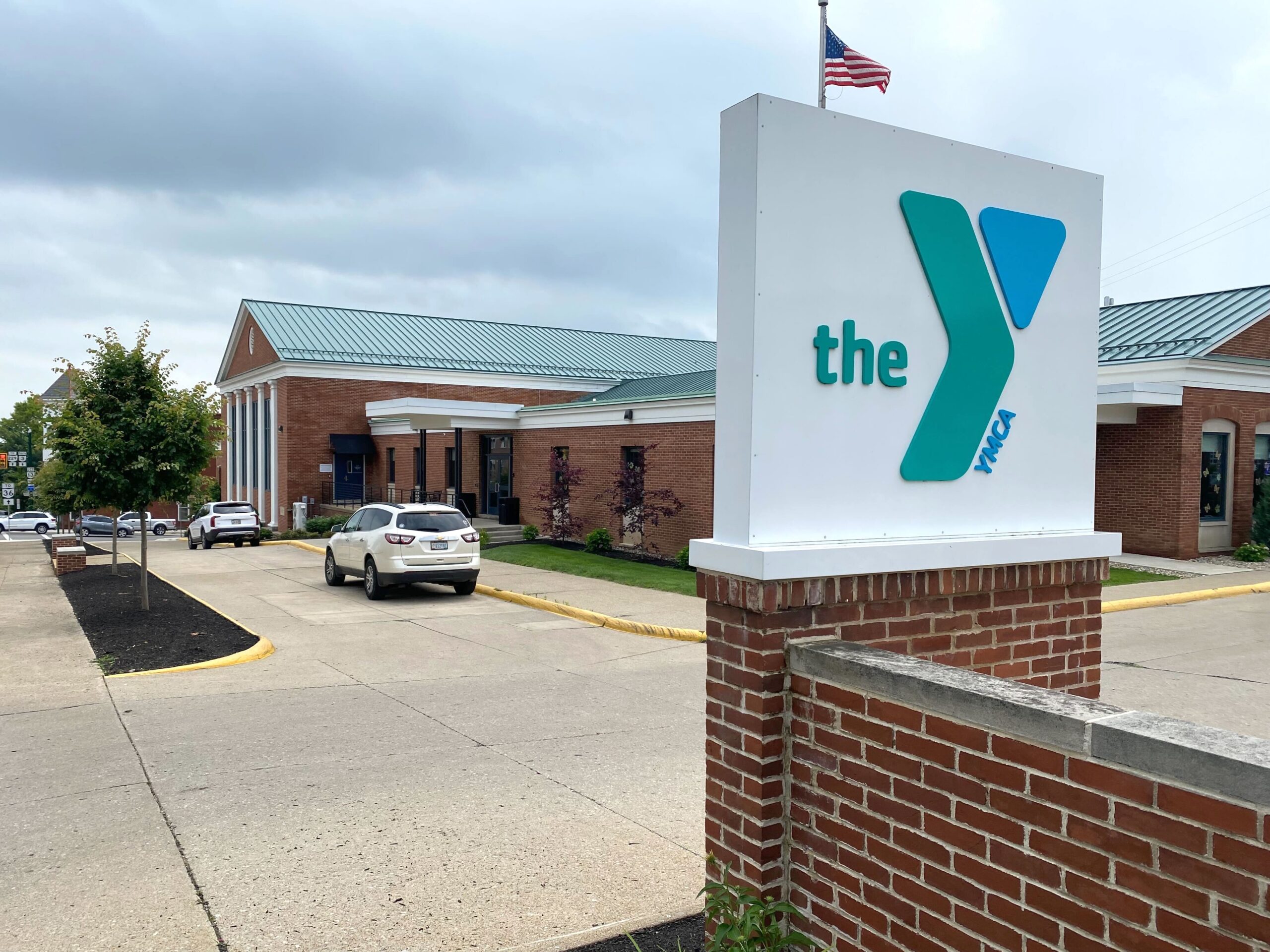 Bo Lacey Construction & Mount Vernon YMCA unite in wellness goal